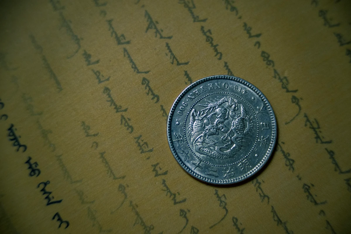 Mercado de divisas: el dólar gana terreno mientras el euro y la libra retroceden