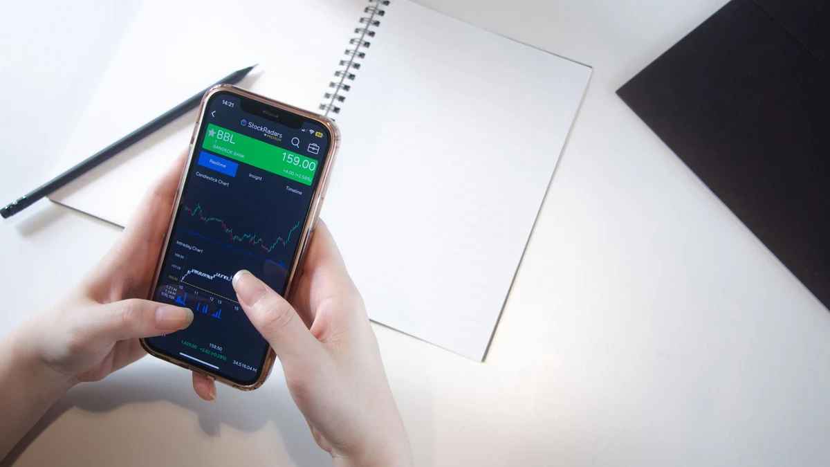 Los ETFs globales cierran una semana de consolidación: tecnología resiste mientras energía y minería muestran señales mixtas