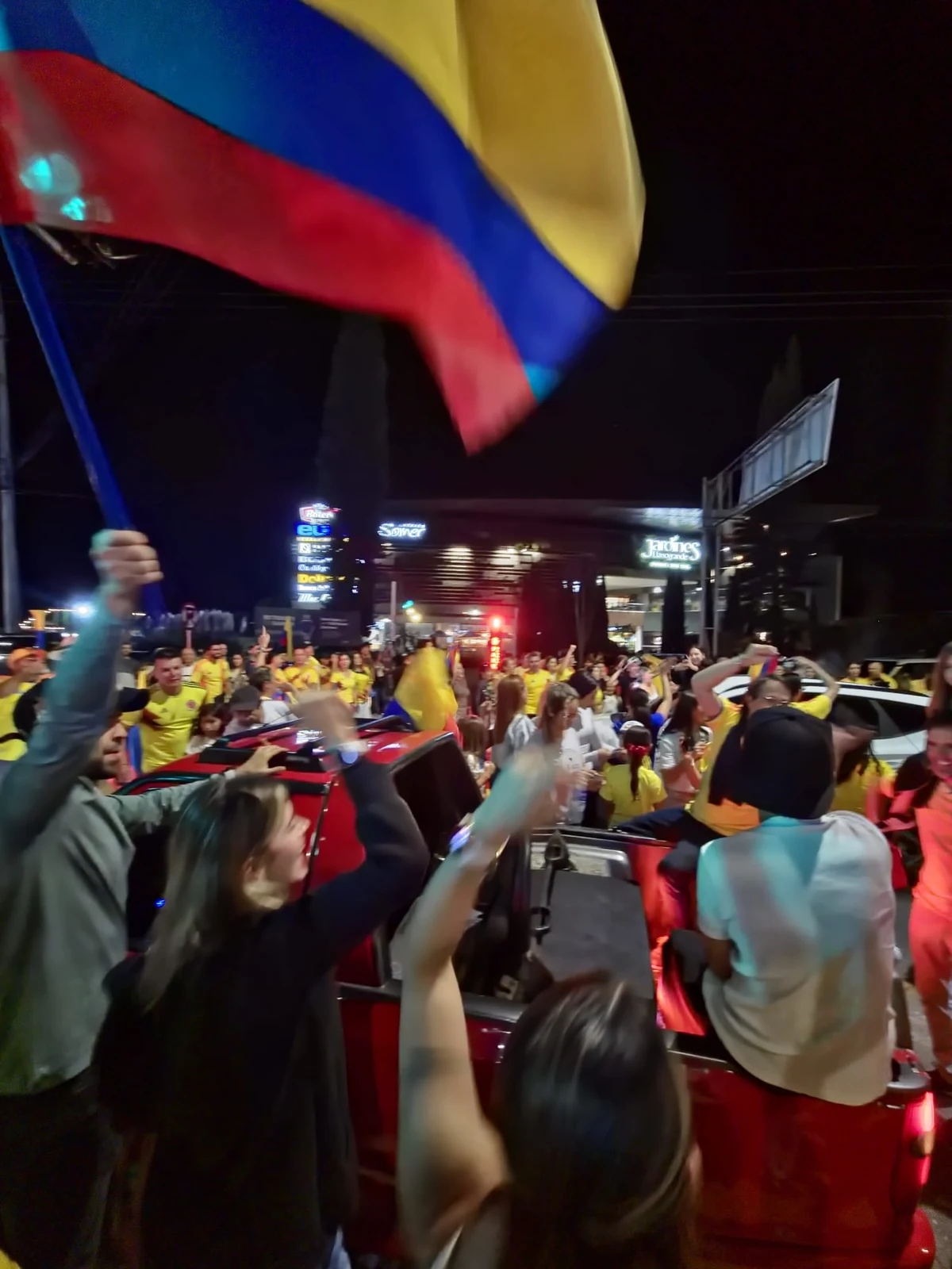 Colombia gira a la derecha en un balotage con diferencia mínima: el mercado mira el peso, los bonos y la gobernabilidad