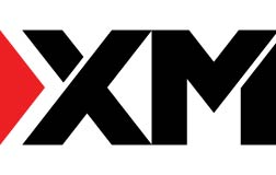 Logo de XM